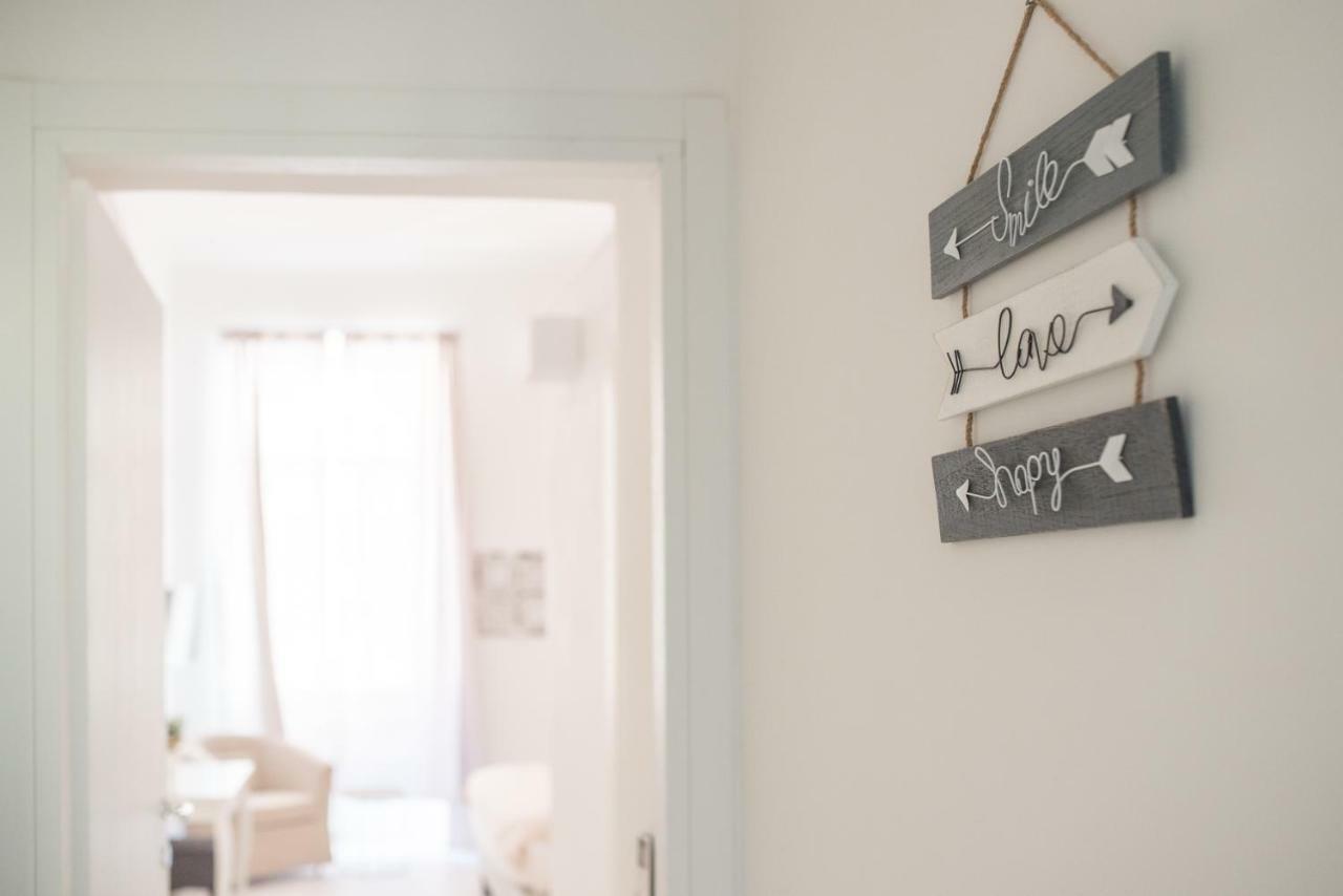 White Fanti Apartment ローマ エクステリア 写真