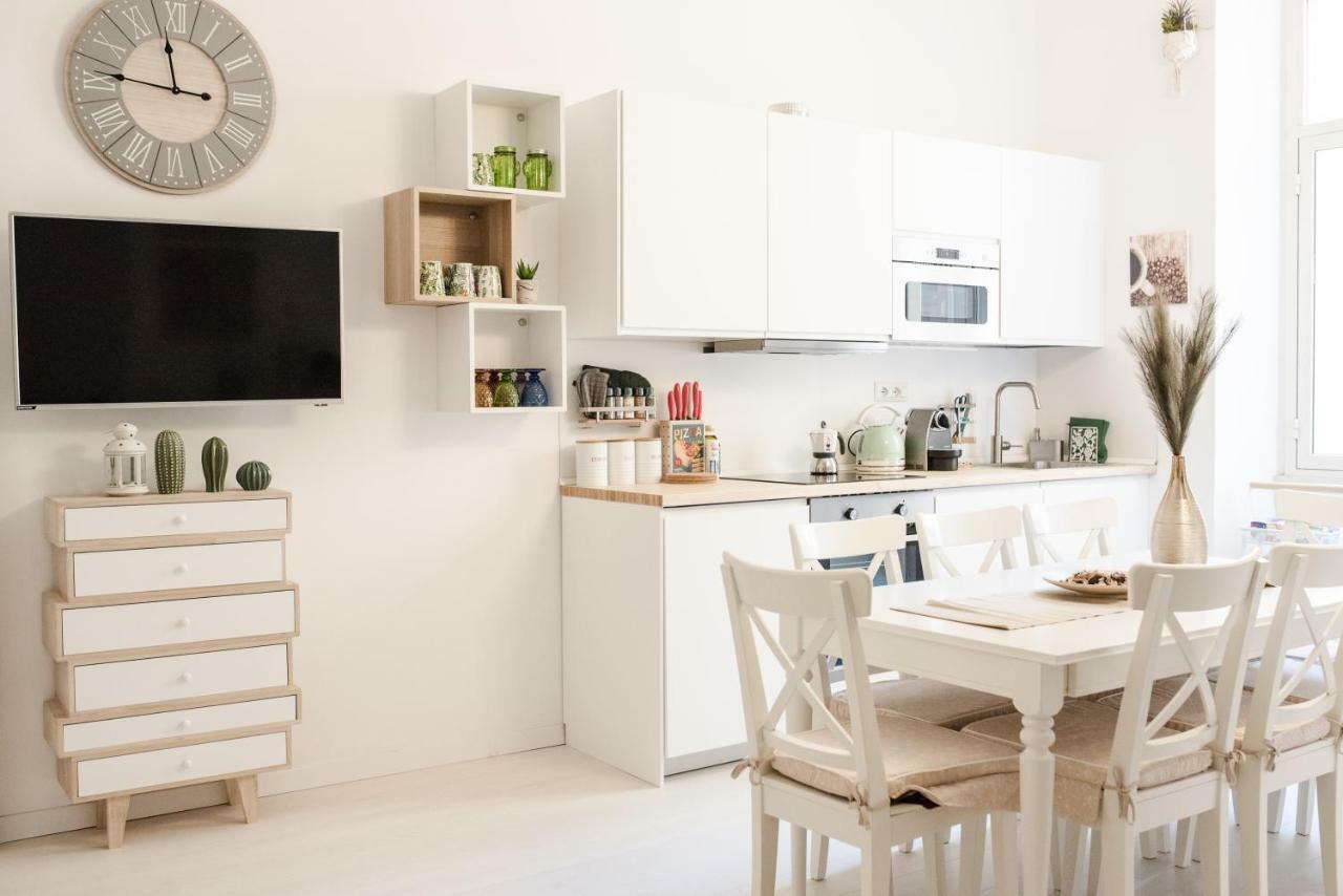 White Fanti Apartment ローマ エクステリア 写真