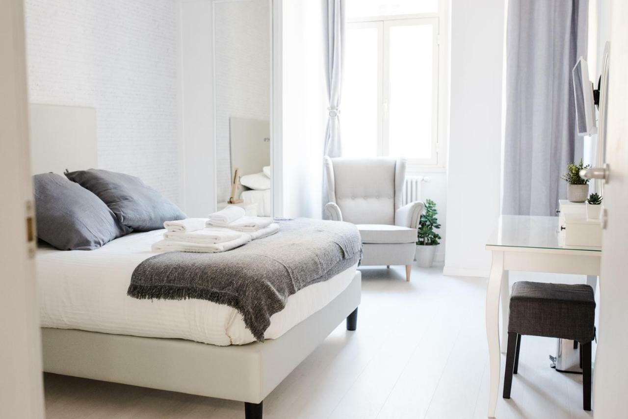 White Fanti Apartment ローマ エクステリア 写真
